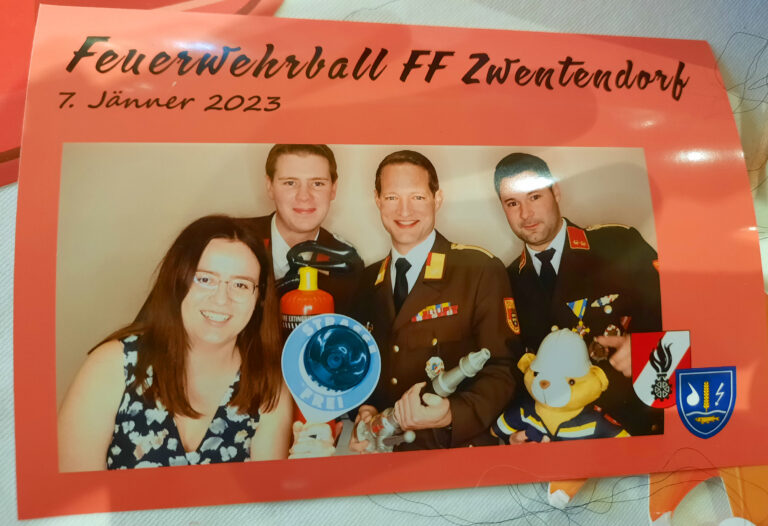 Read more about the article Besuch am FF-Ball Zwentendorf